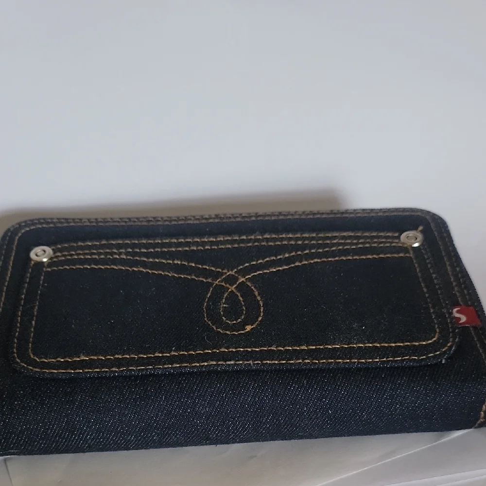 Elegant Black Denim Women's Wallet - Picture 5 of 5